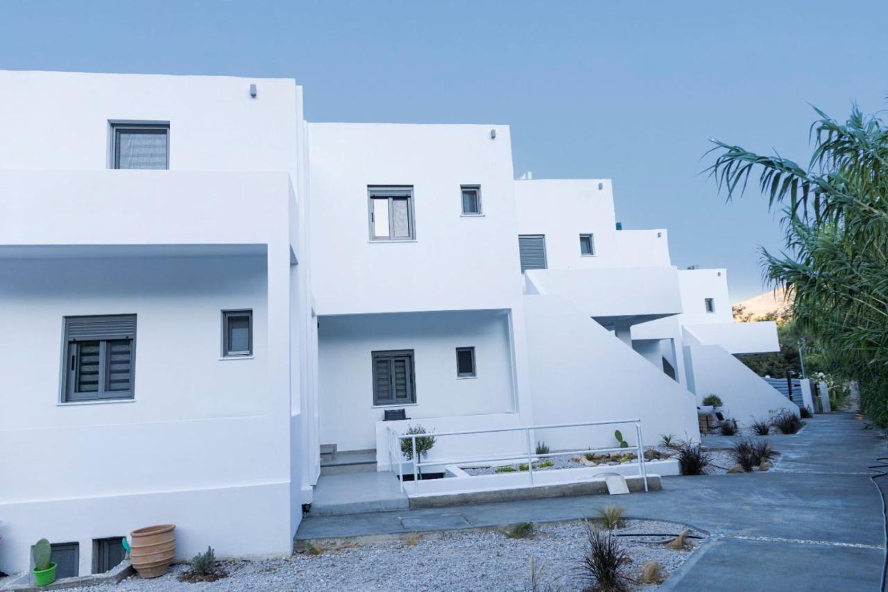Skyros Blue Suites Extérieur photo
