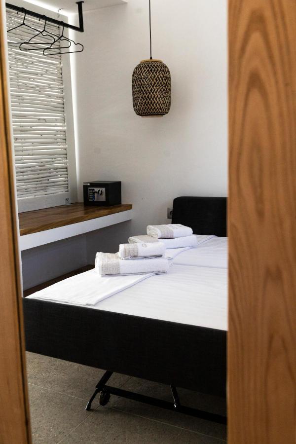Skyros Blue Suites Extérieur photo